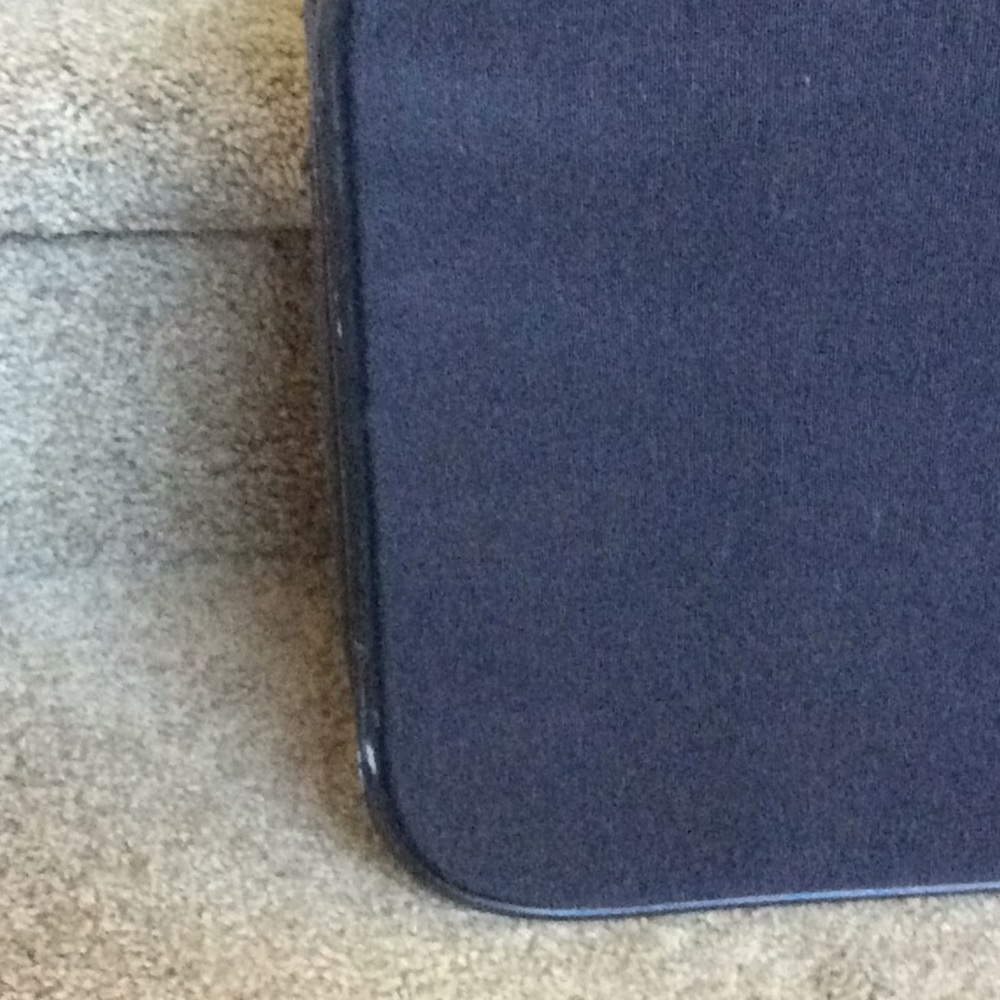 Piece of jaguar luggage - Picture 7 of 8